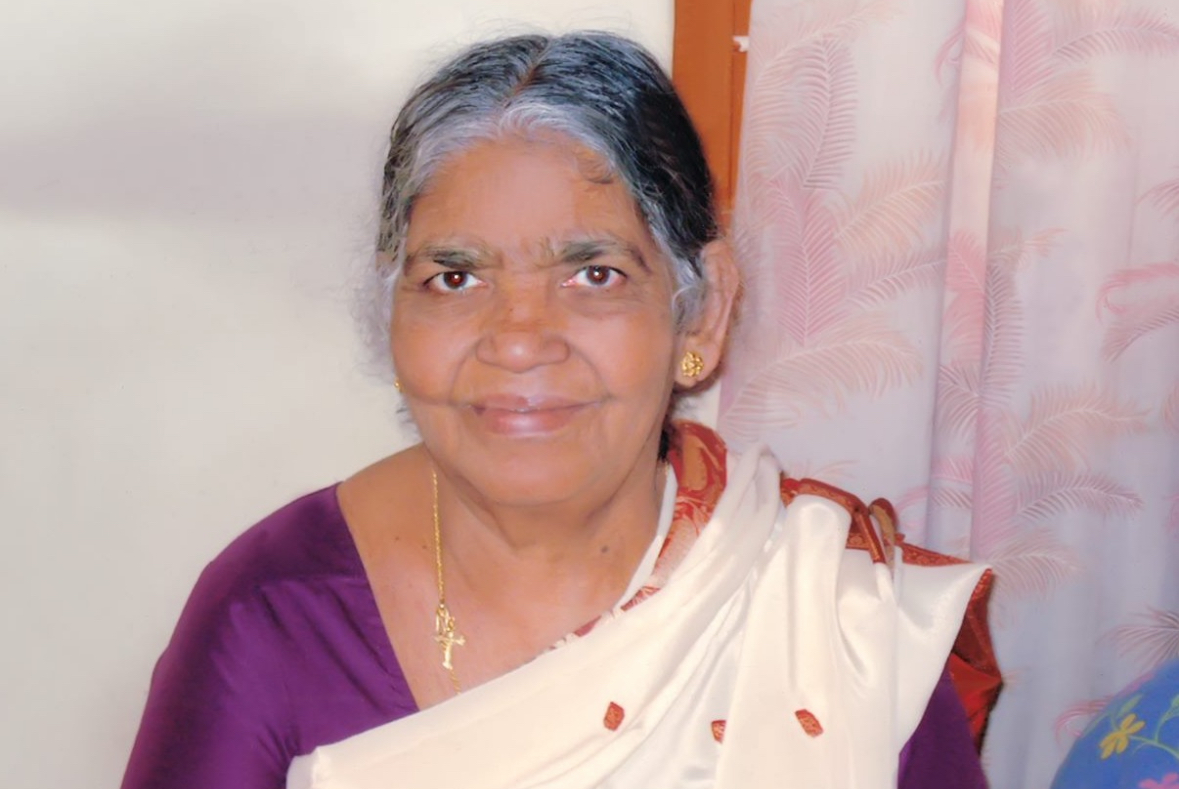 This is somebody's grandmother and I genuinely don't know what else to write here. Help me.