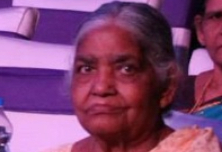 This is somebody's grandmother and I genuinely don't know what else to write here. Help me.